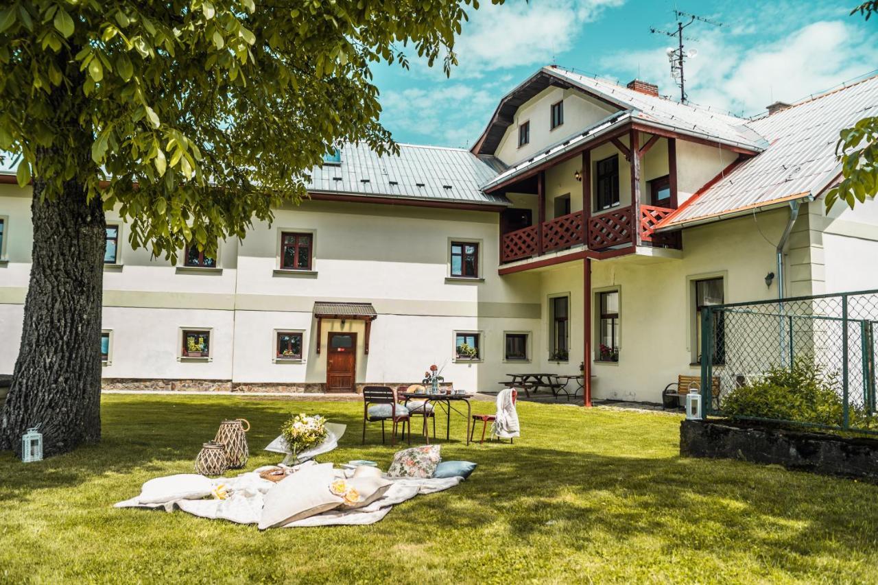 Penzion Apartmany Hetlin Cerniny Extérieur photo